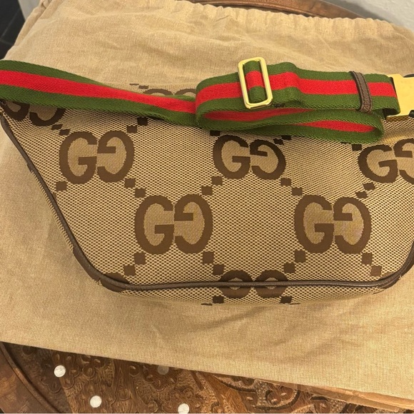 Gucci GG Jumbo Monogram Waist Belt Bag or Bumbag - Picture 2 of 16